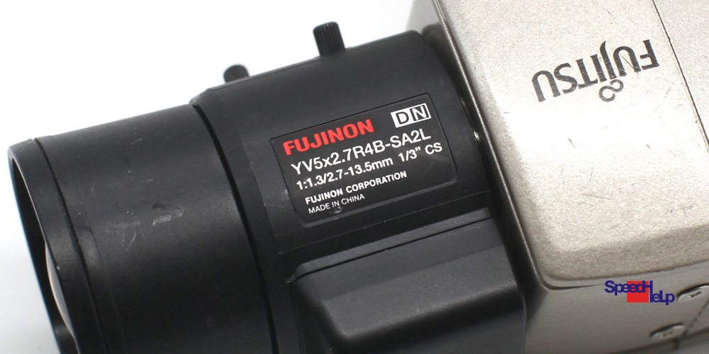 Fujitsu Color Video Camera CG-301PA1V Fujinon YV5X2.7R4B-SA2L 1