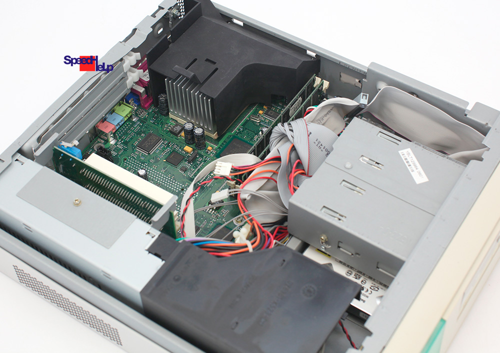 FSC FUJITSU SIEMENS SCENIC XS 1171 Computer PC RS-232 Parallel
